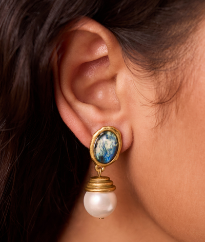 The Zaria Pearl Earrings