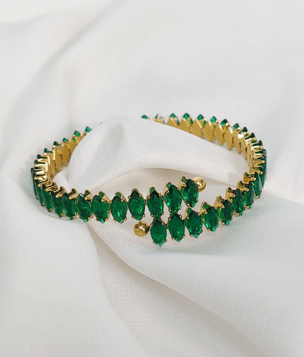 #color_emerald