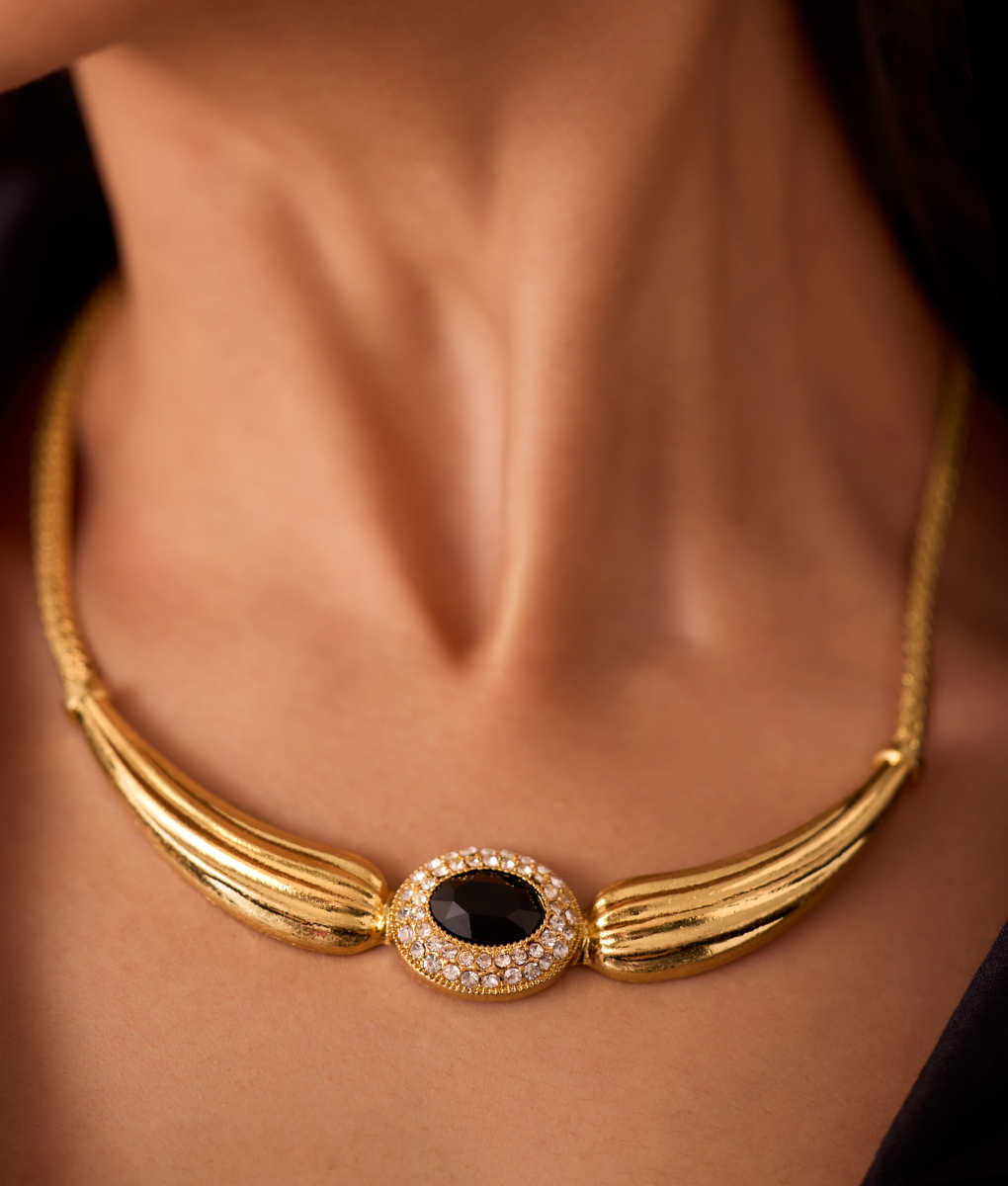 The Amarna Necklace
