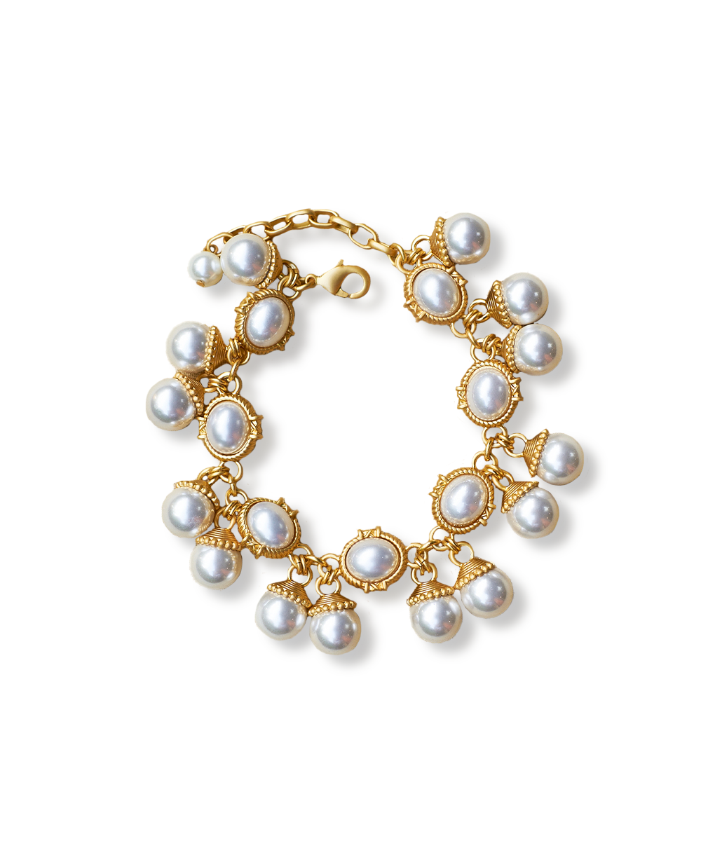 The Akoya Pearl Bracelet