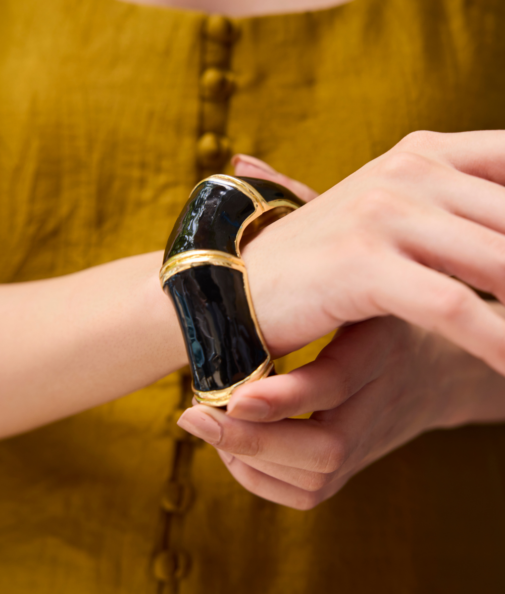 The Estrella Bangle