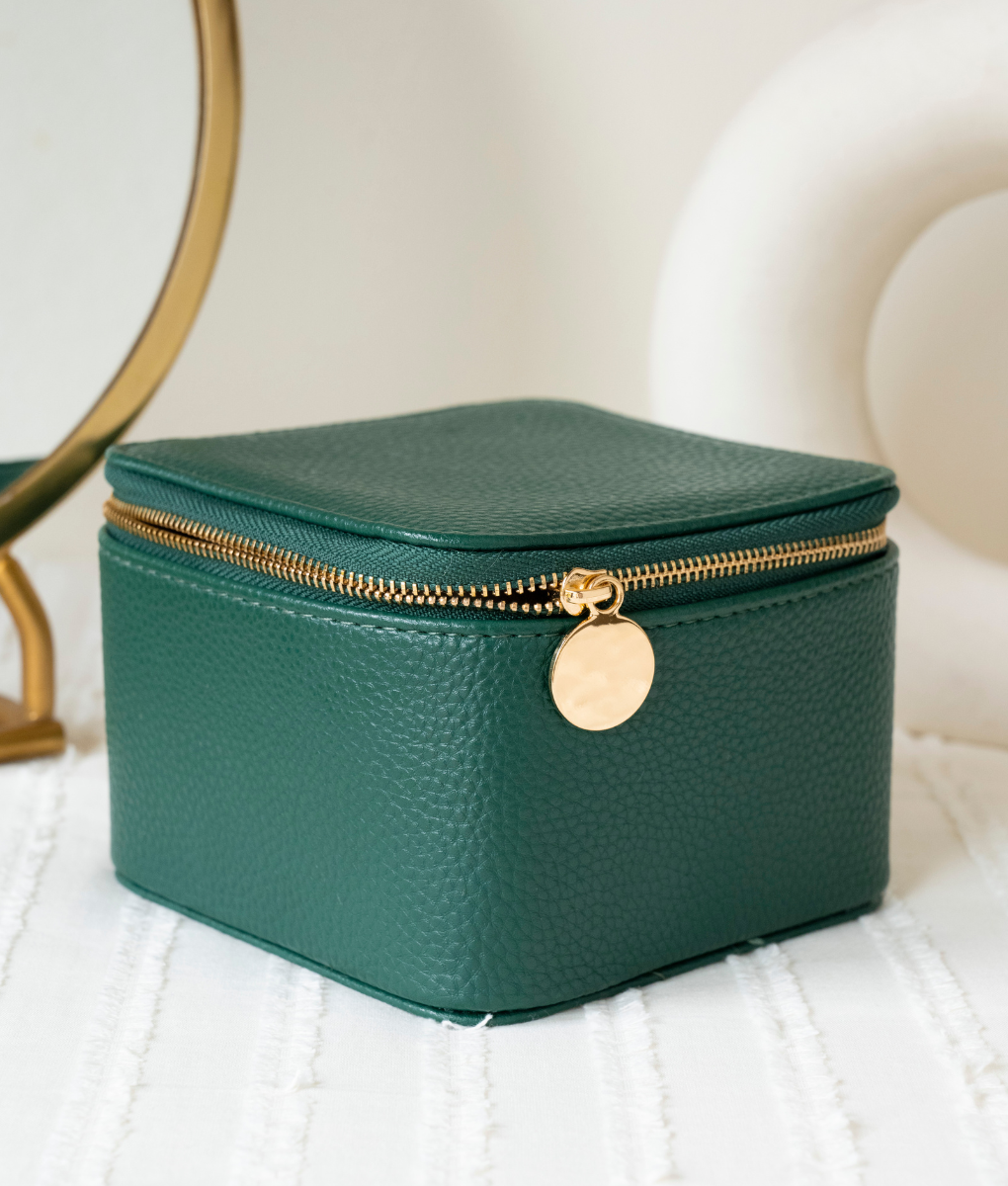Plush Leather Jewellery Case – So Fetch