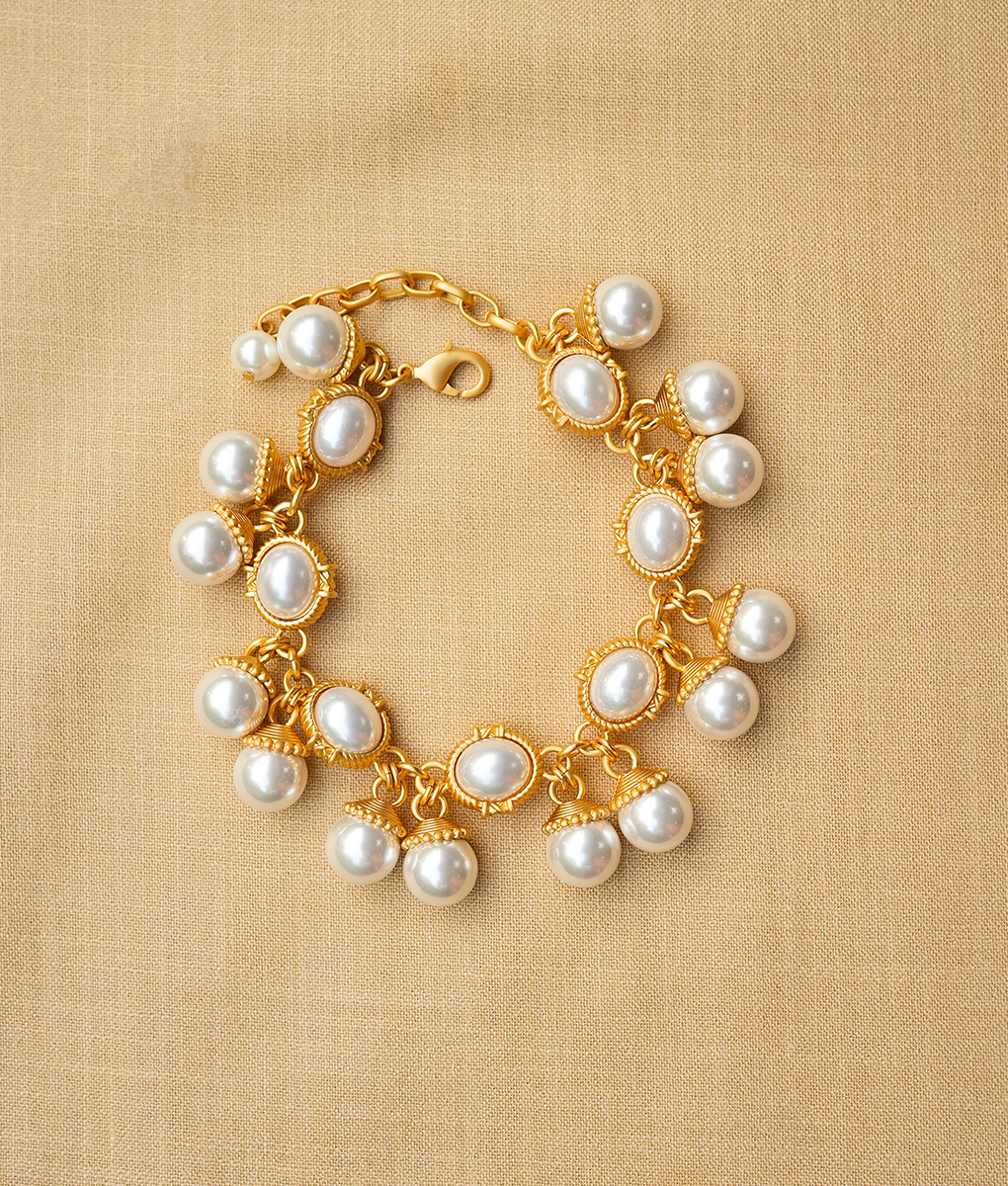 The Akoya Pearl Bracelet
