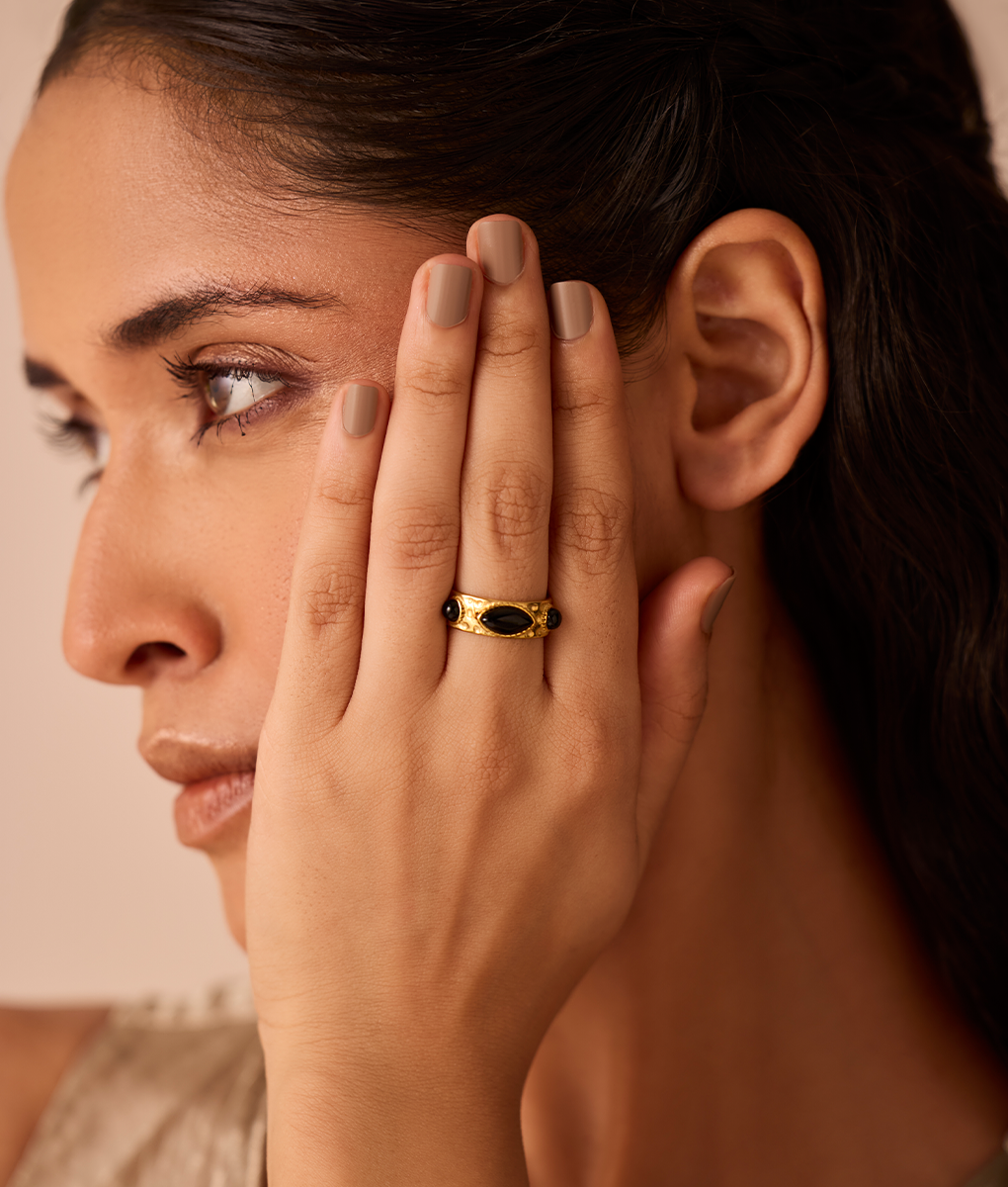 The Liora Ring