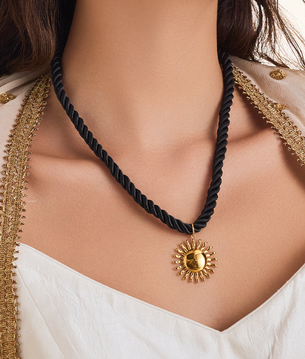 The Sol Necklace