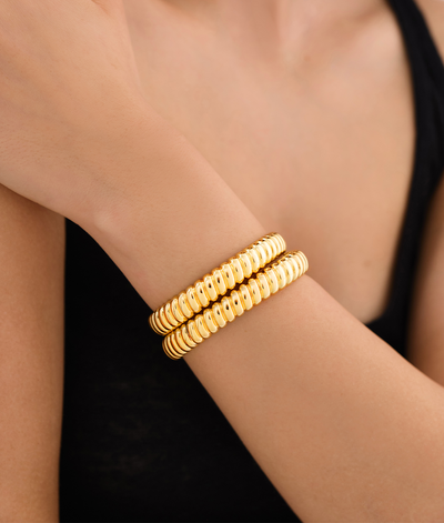 The Amaris Bangle