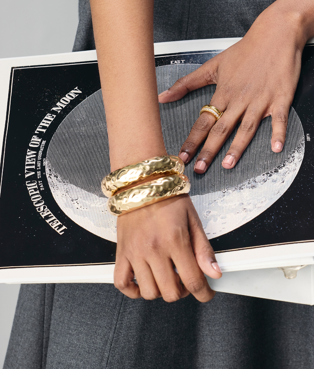 The Crater Gold Bangle