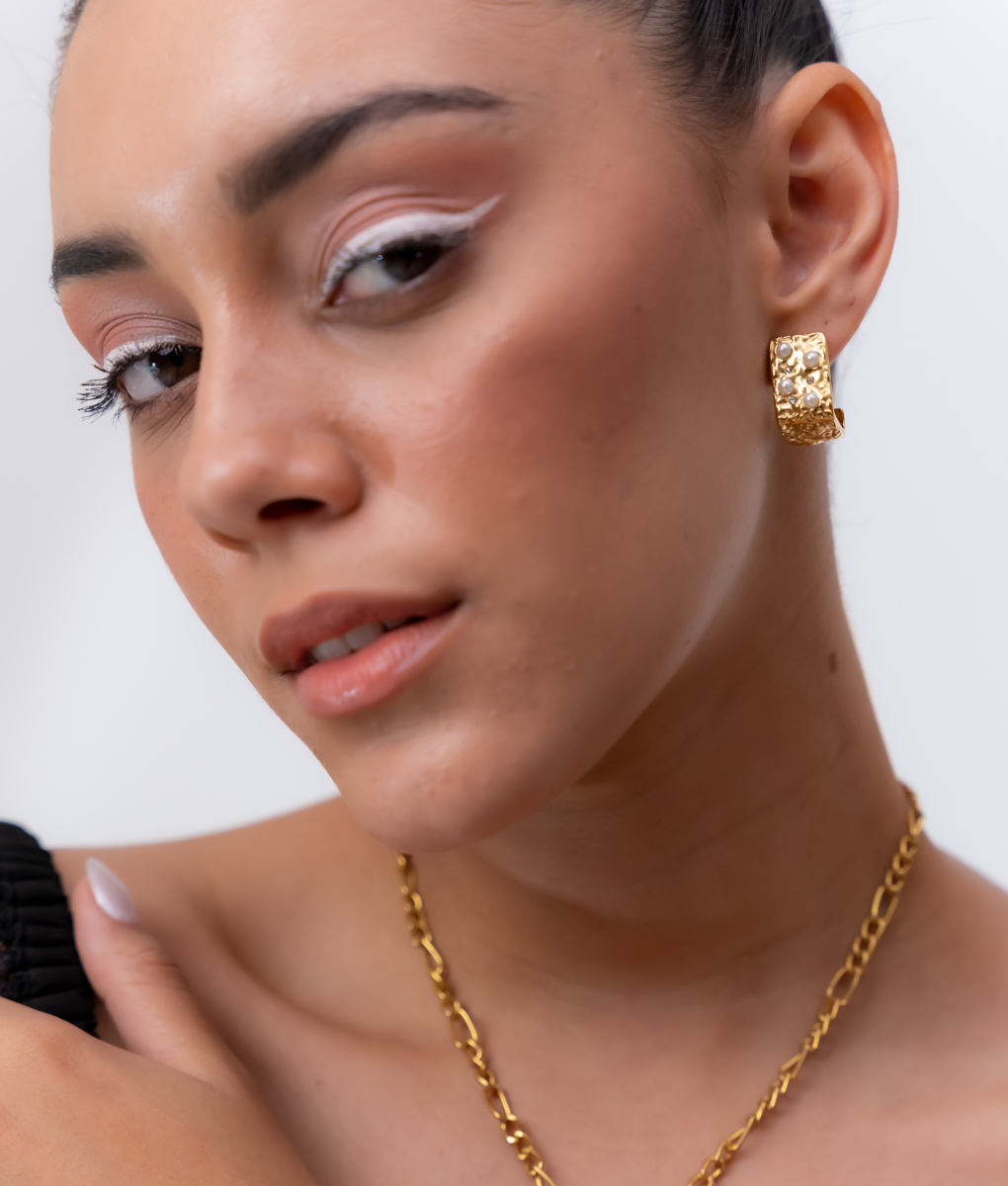The Nova Pearl Earrings