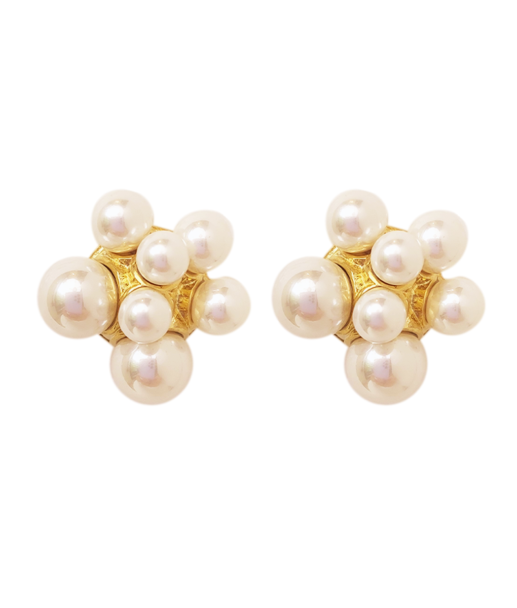 The Alyssa Pearl Earrings