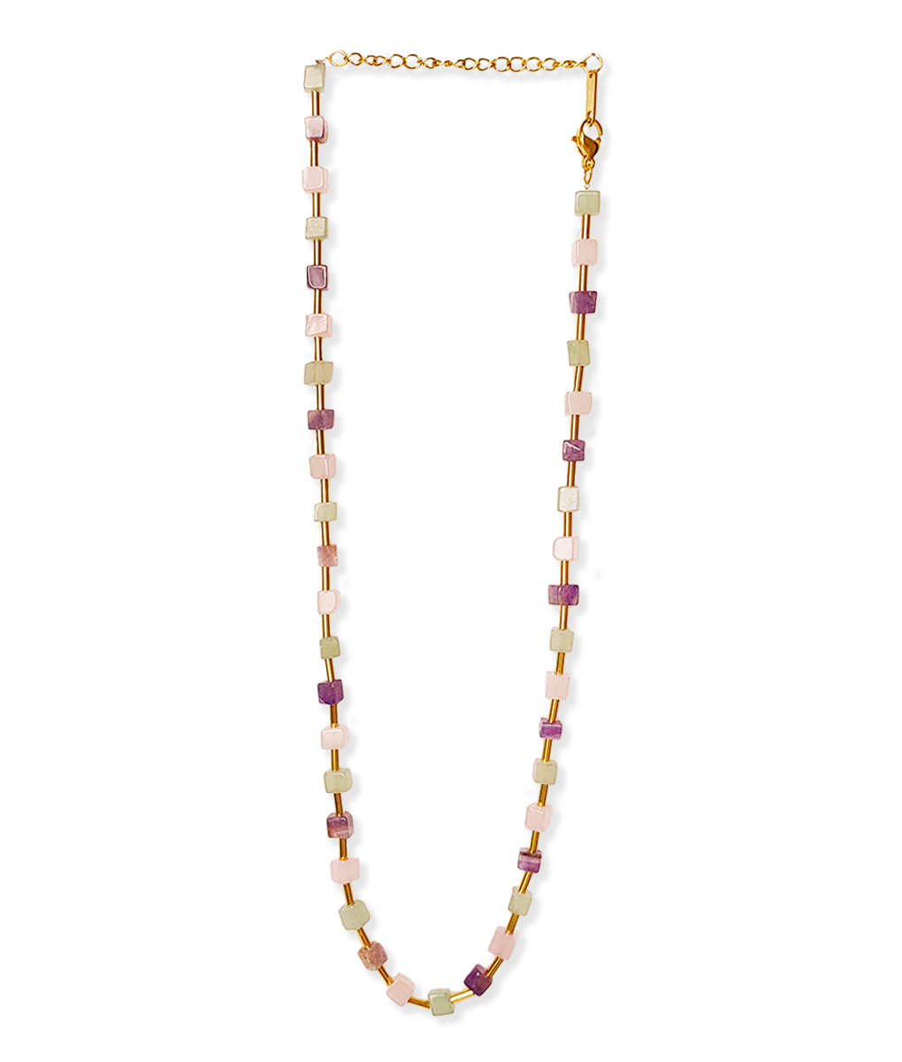 beads necklace 