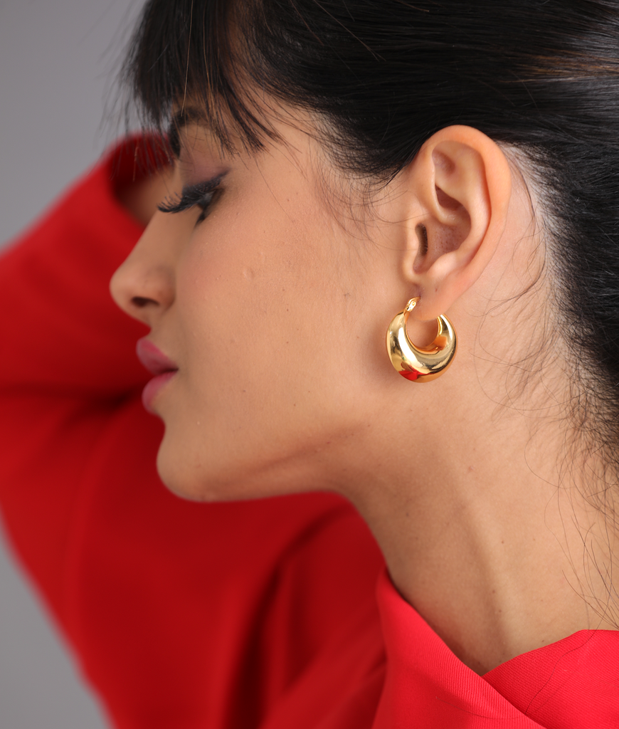Thick gold 2025 small hoop earrings